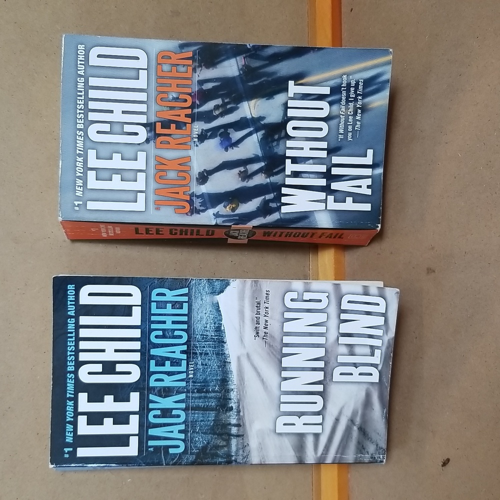 📚TWO JACK REACHER MYSTERY BOOKS